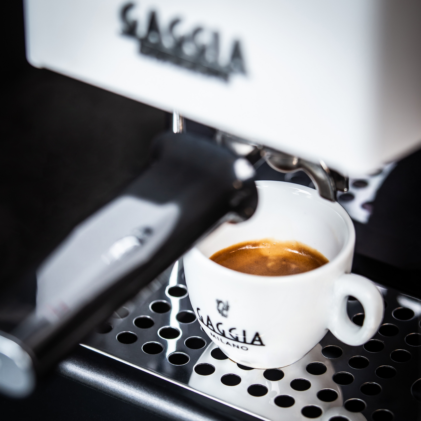 Gaggia Classic E24 | Brass Boiler & Brew Group | Premium SS Filter Holder & 58mm SS Portafilter | Made in Italy | 15-Bar Pump Espresso Machine | Polar White