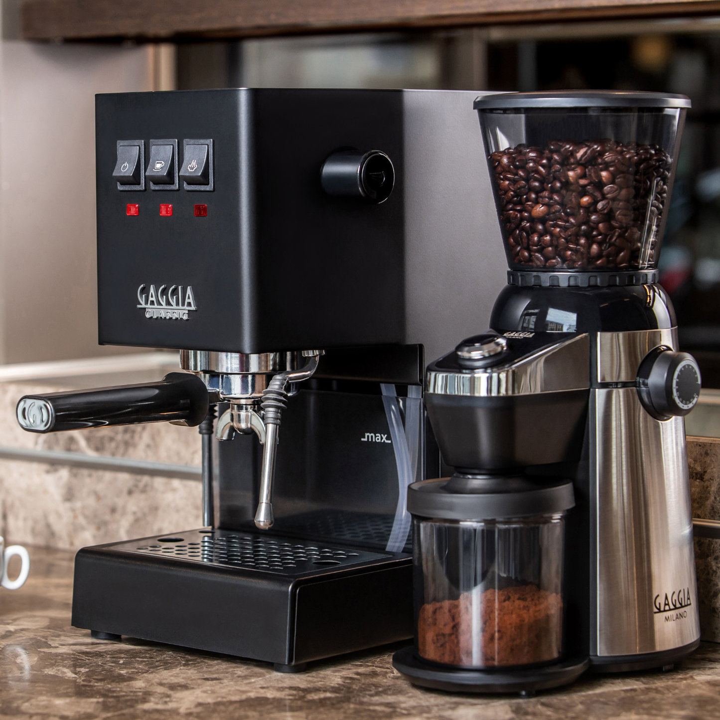 Gaggia Classic E24 Black Espresso Machine Bundle with MD15 Coffee Grinder