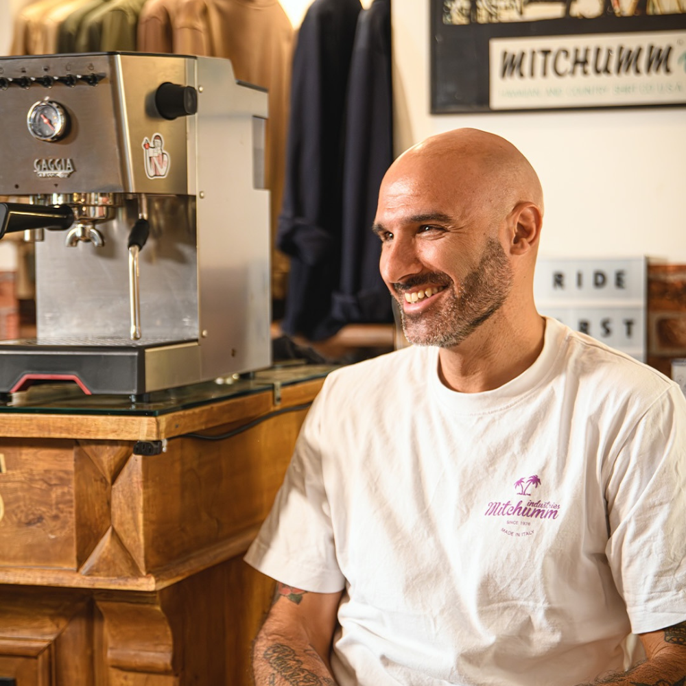 Gaggia Classic GT Dual-Boiler Espresso Machine | Dual-PIDs, Pre-Infusion & Intuitive Screen | Made in Italy | Colored TFT Display