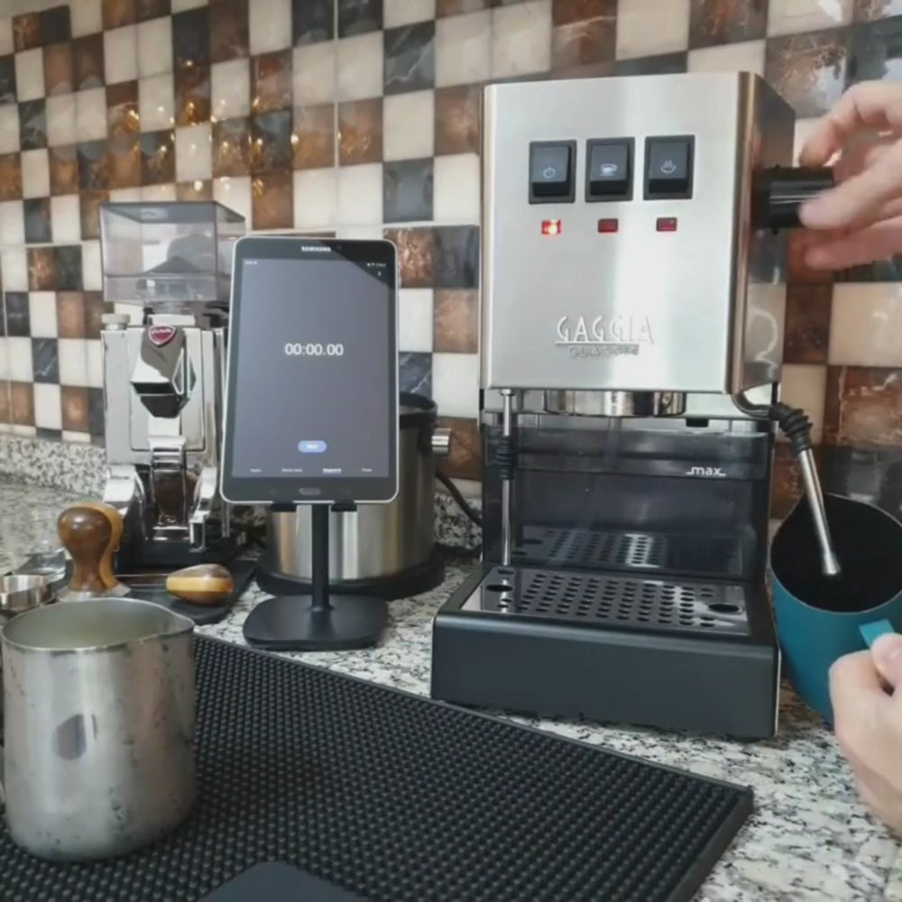 Gaggia Classic E24 &  MD15 Grinder Combo – The Complete Home Barista Setup